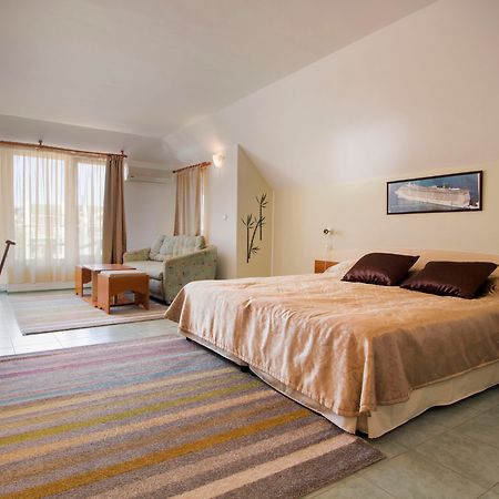Family Hotel Venera Sweti Wlas Exterior foto
