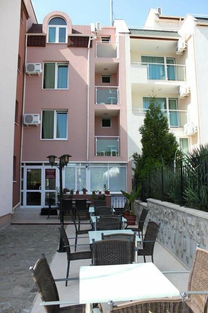 Family Hotel Venera Sweti Wlas Exterior foto